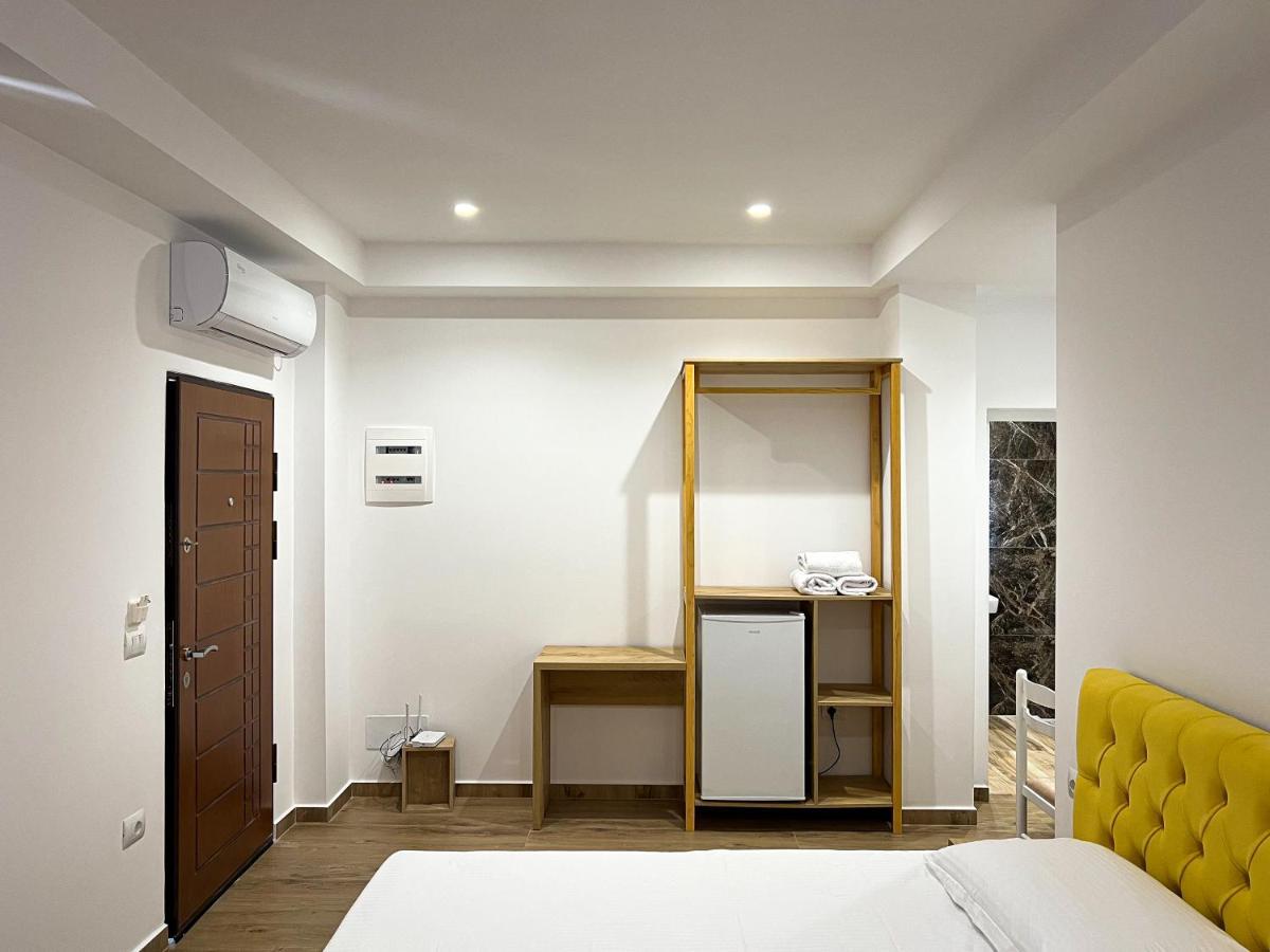Klea B Apartments Sarandë Exterior foto